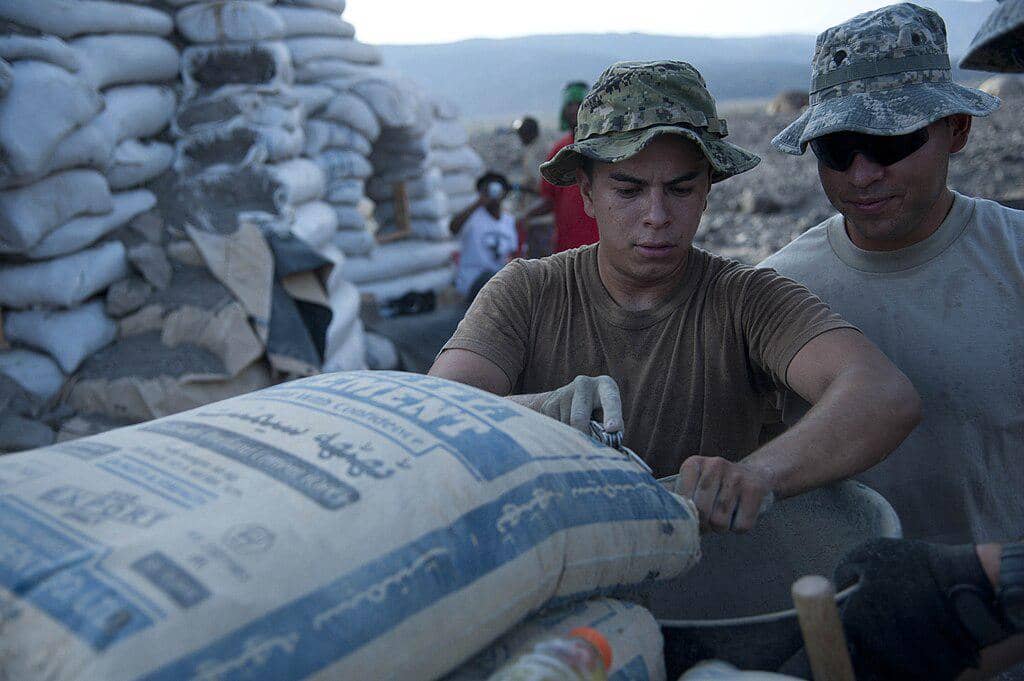 5 Alasan Semen Beku Tak Layak Dipakai, Bangunan Rawan Roboh 