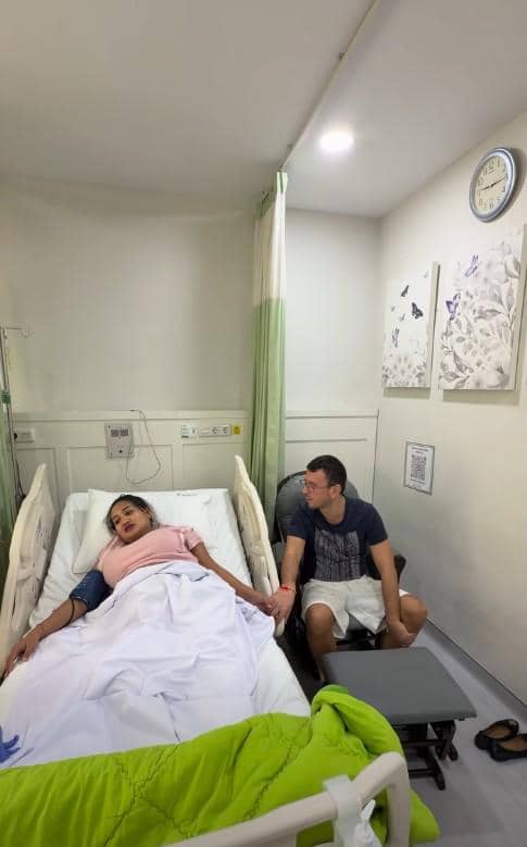 Lina Mukherjee melahirkan anak pertama (facebook.com/linamukherjeeofficial)