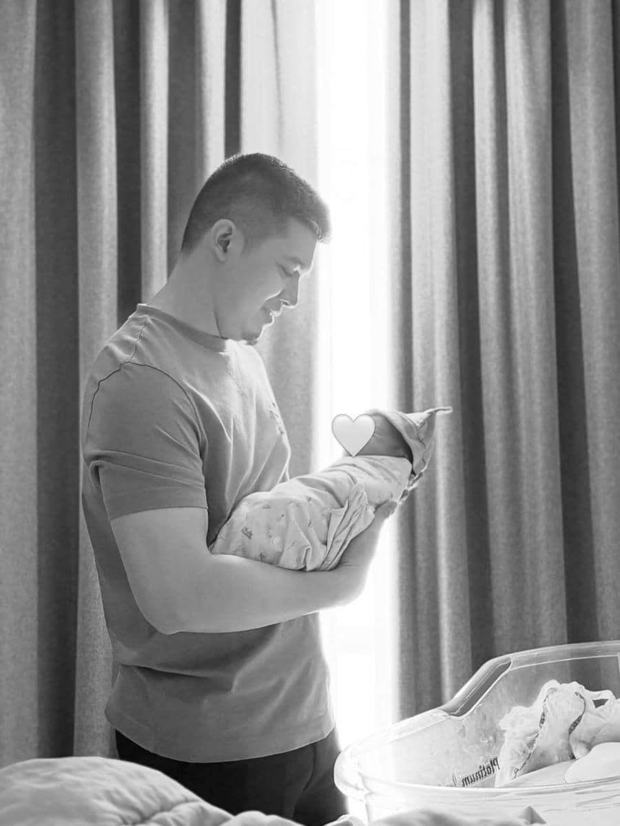 Zaskia Sungkar melahirkan