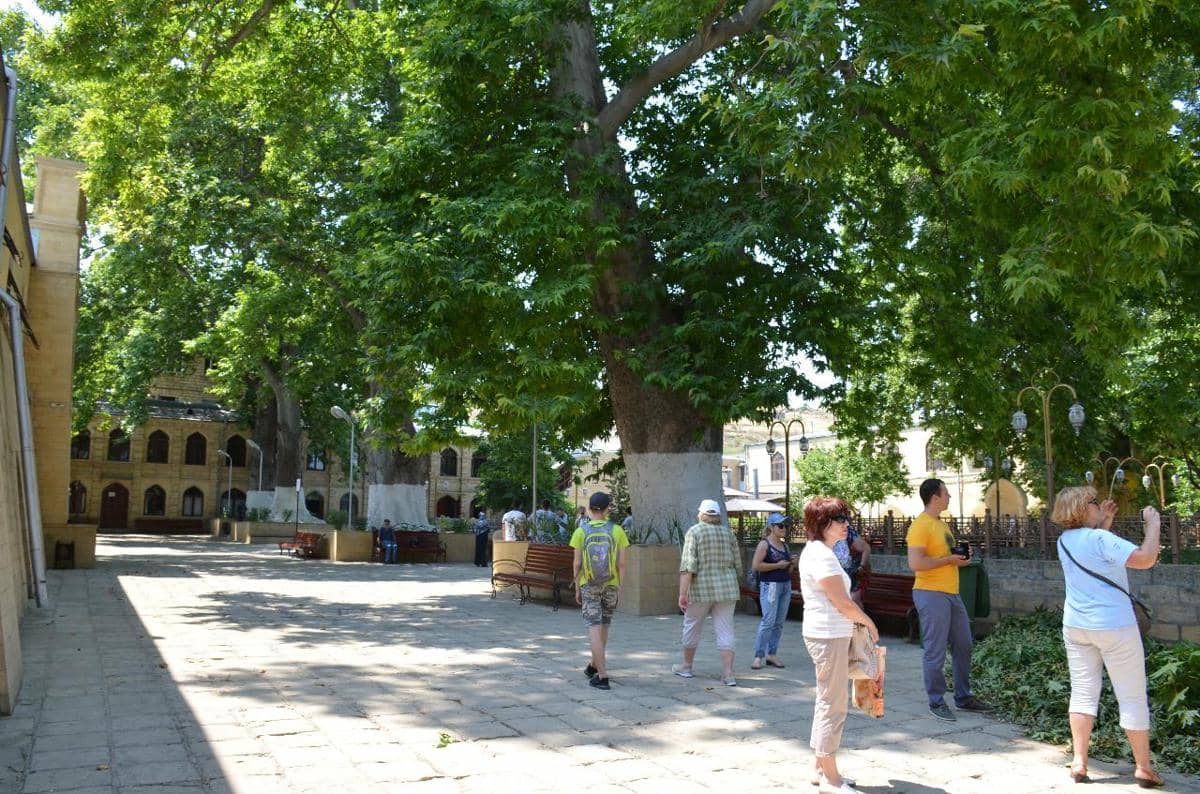 Masjid Juma Derbent yang terletak di Derbent, Republik Dagestan, Rusia.