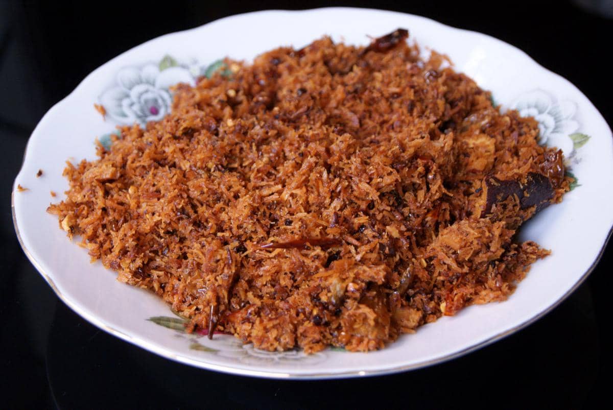 ilustrasi serundeng kelapa