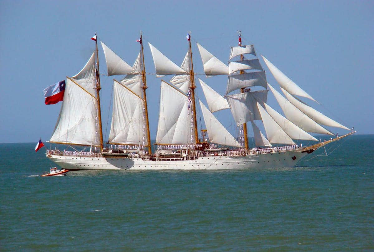 [PUISI] Berlayar Menuju Fajar