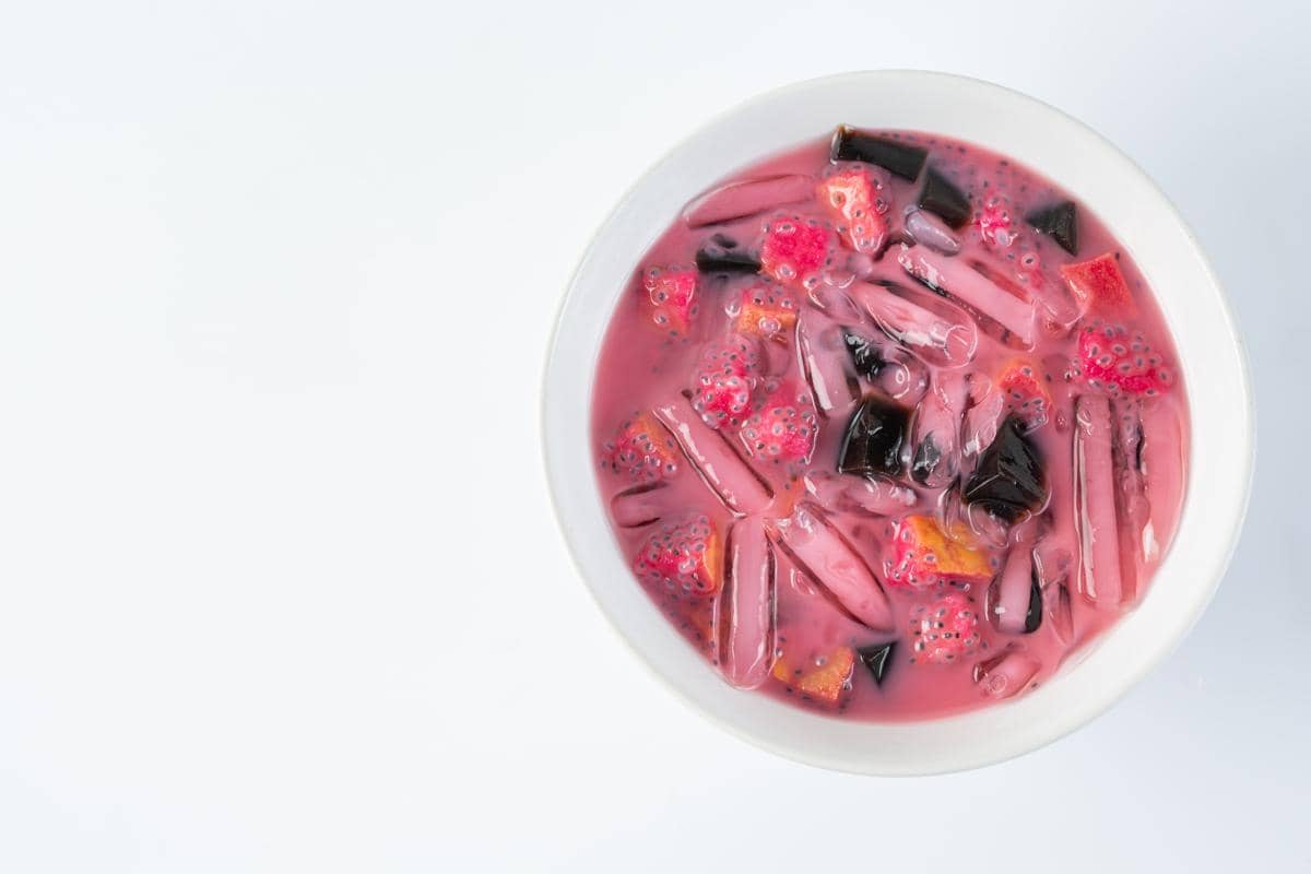 Resep Sop Buah Naga untuk Berbuka Puasa, Segar dan Praktis!