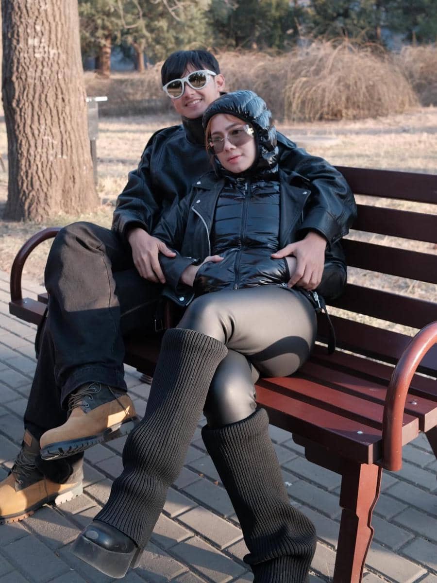 Keluarga Felicya Angelista liburan ke Beijing.