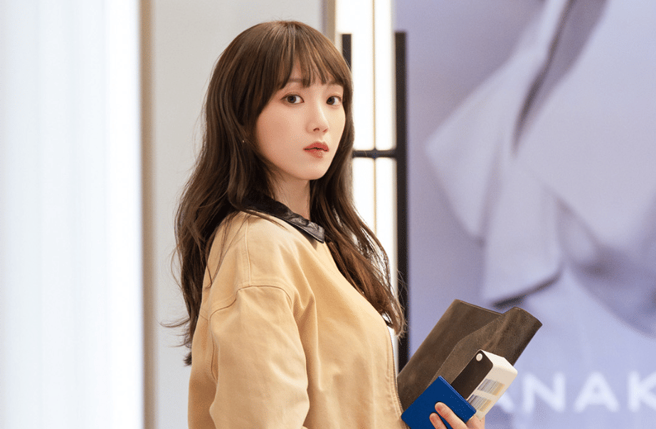 Cuplikan drama Korea In Your Radiant Season