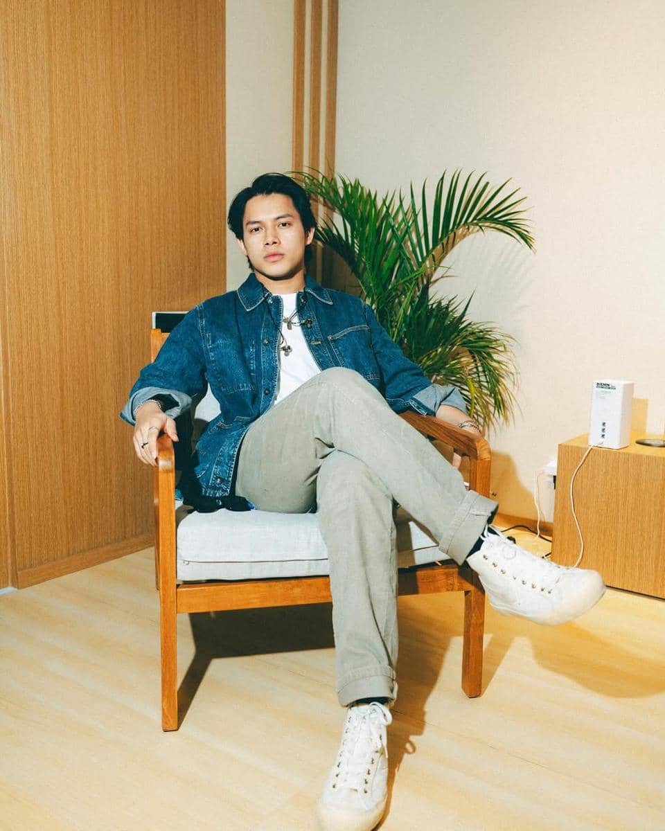 Outfit ala Rony Parulian