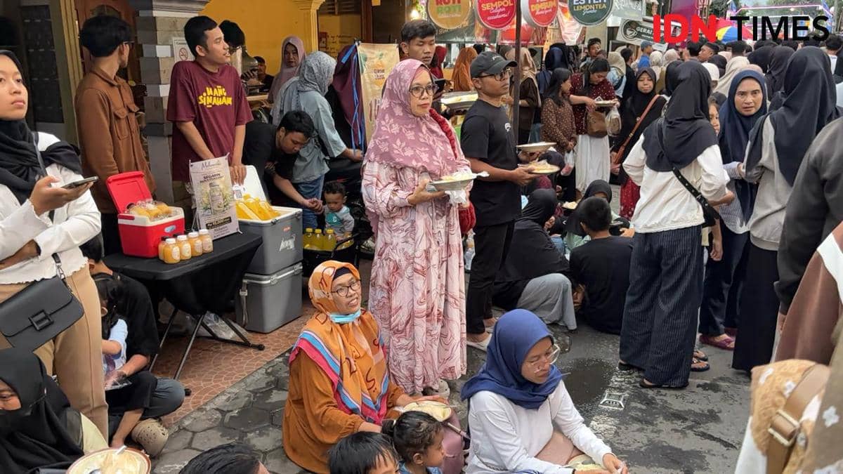 Suasana Kampoeng Ramadhan Jogokariyan, Minggu (22/2/2026). 