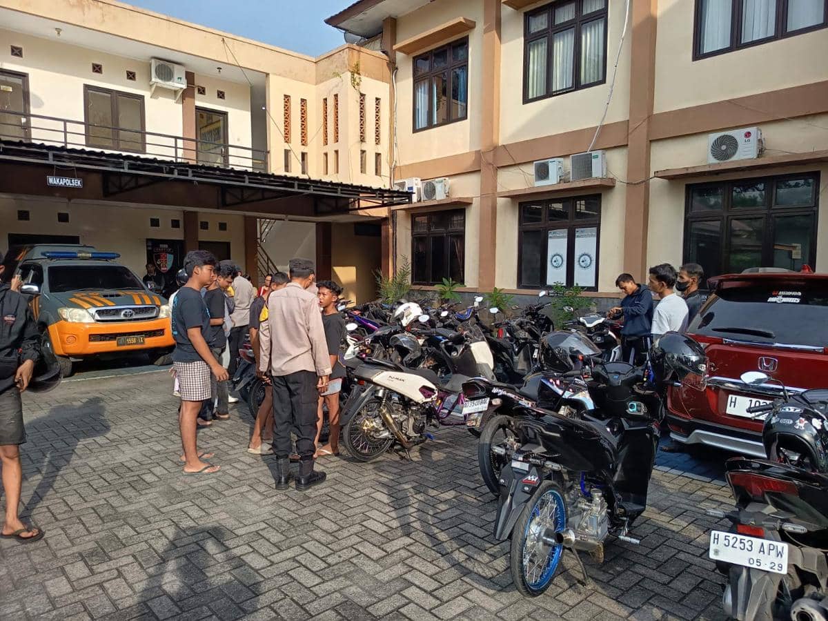 Polrestabes Semarang Razia 2 Jalan Raya, 33 Motor Balap Liar Disita