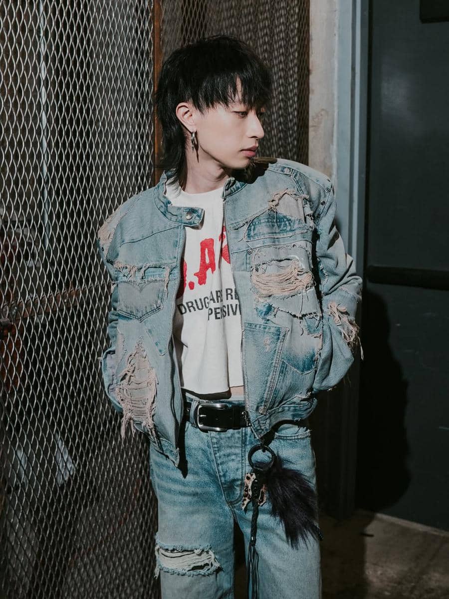 Gaya street style ala Keshi