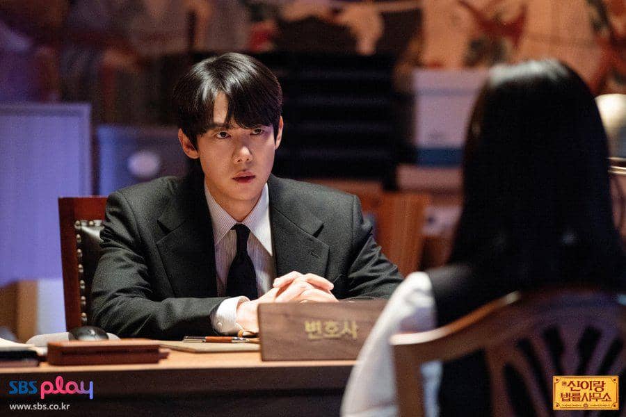 Cuplikan drama Phantom Lawyer (dok. SBS/ Phantom Lawyer)