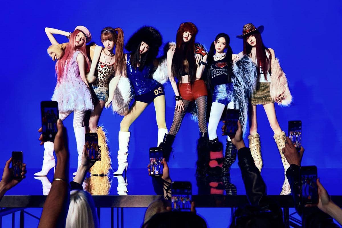 potret IVE di full album REVIVE+