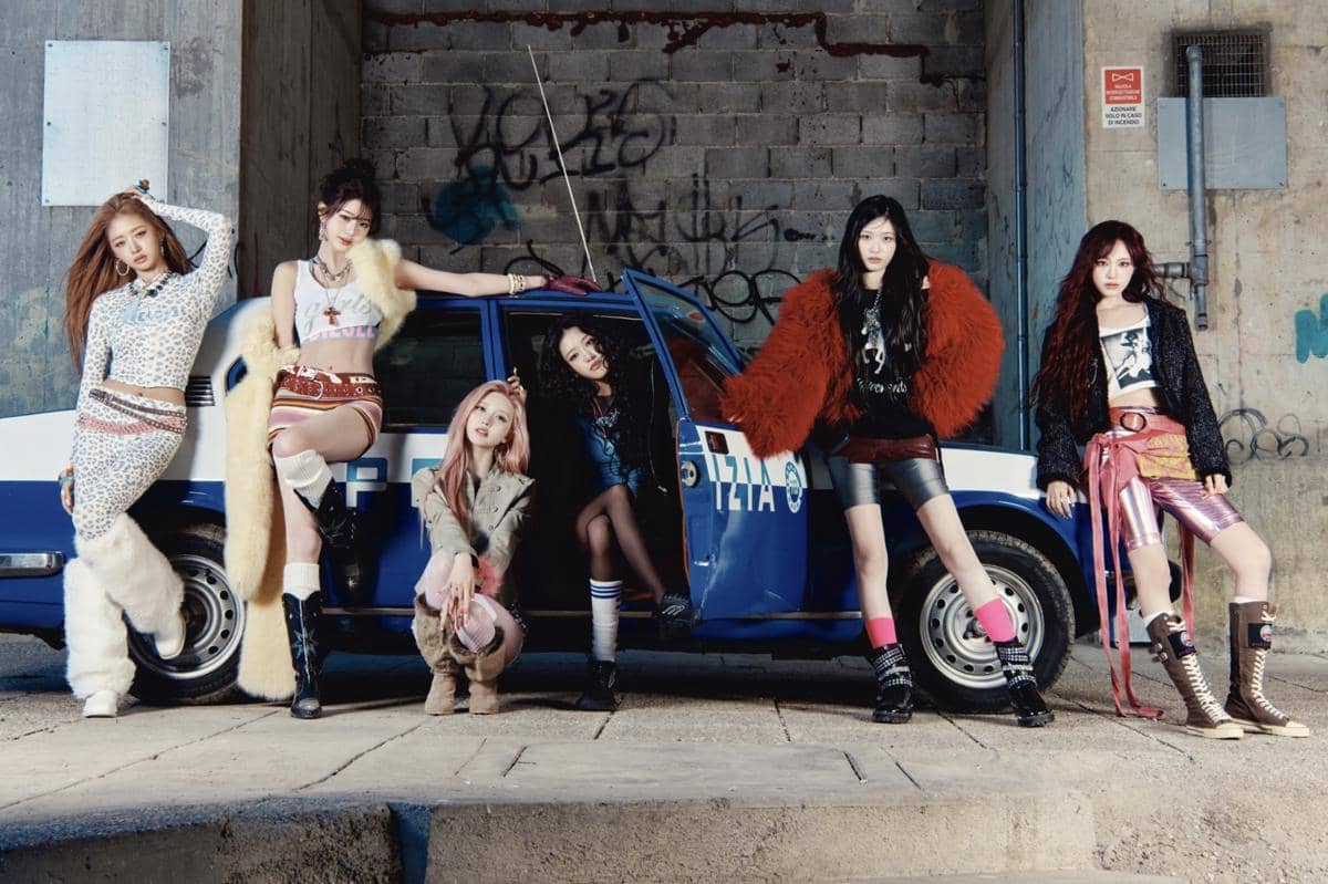 potret IVE di full album REVIVE+