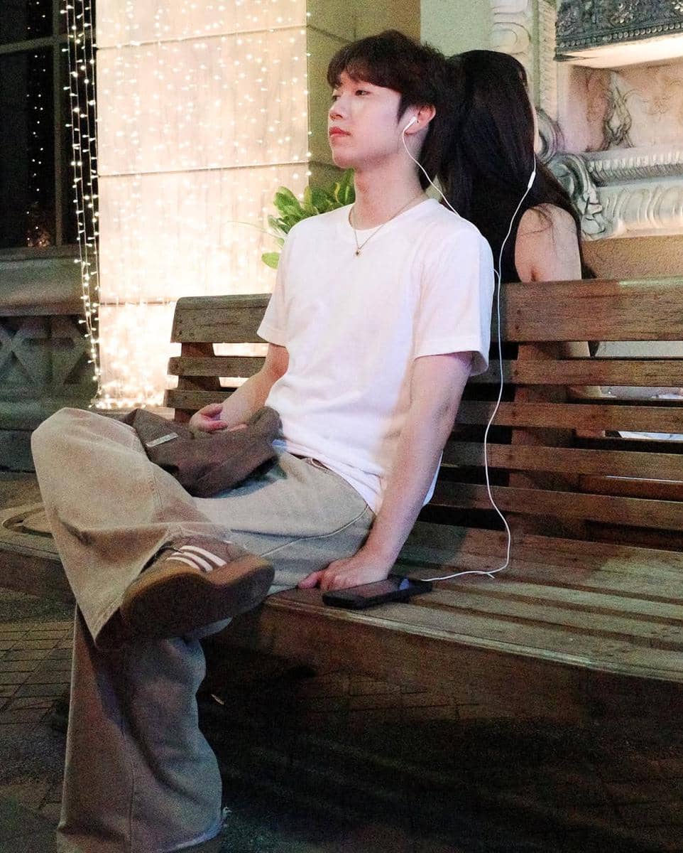 visualizer "Losing Myself"