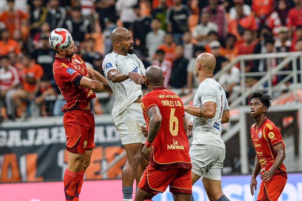 Persija versus PSM di musim 2025/2026.