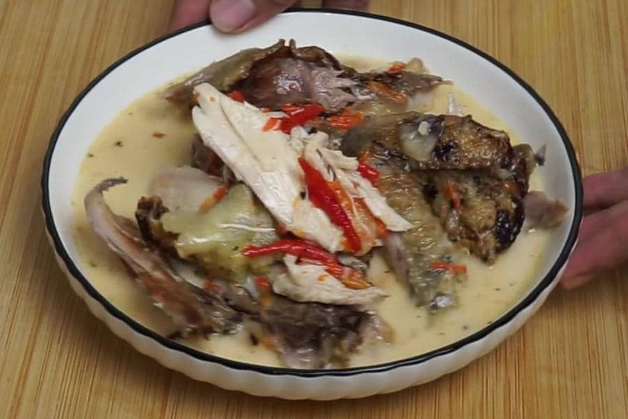 Resep Ayam Bakar Santan, Gurih Beraroma Kencur yang Unik