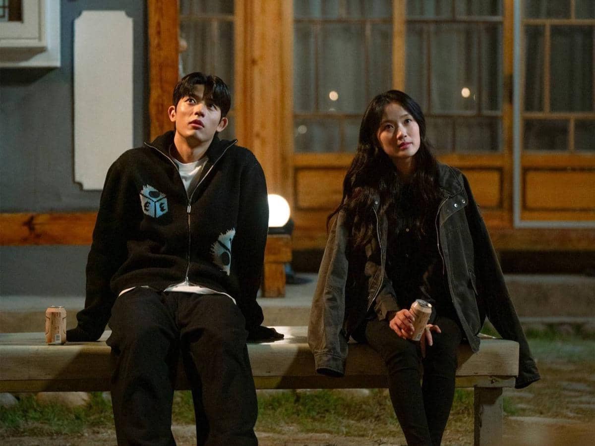 Still cut drama No Tail To Tell