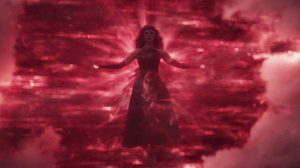 Scarlet Witch memanipulasi realitas dengan Chaos Magic