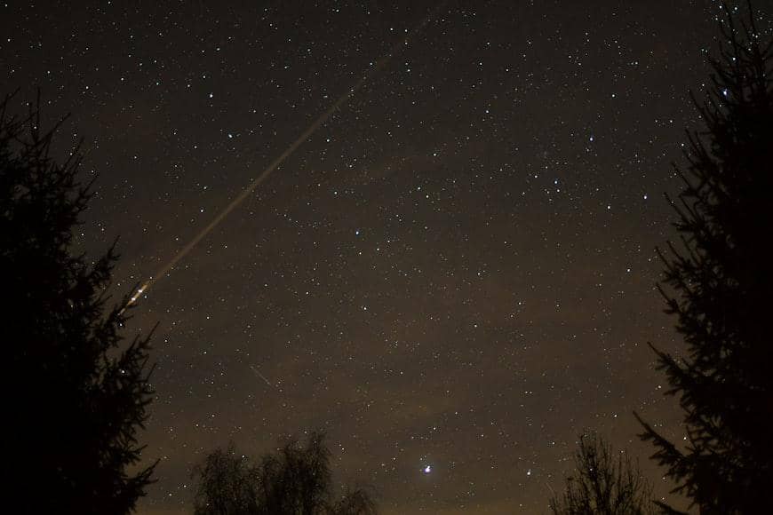 ilustrasi gamma normids yang kecepatannya cukup tinggi