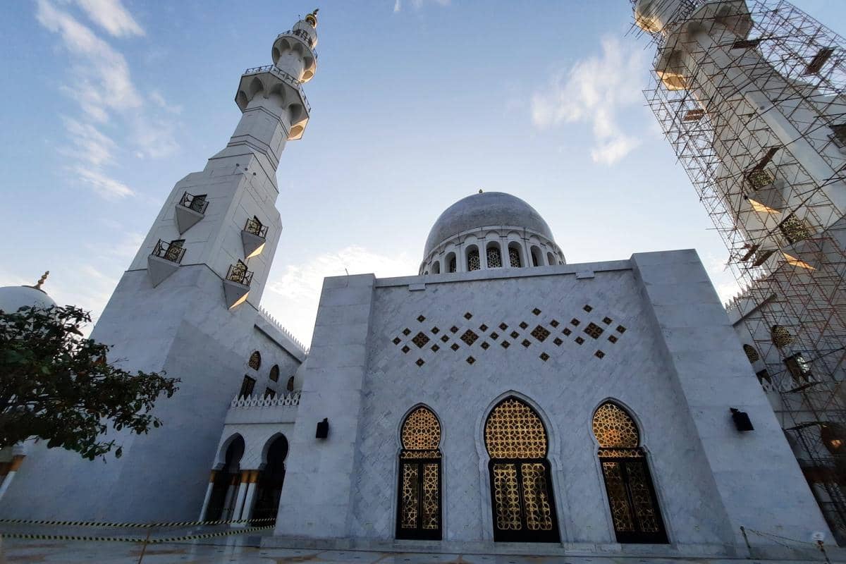 Masjid Sheikh Zayed Solo