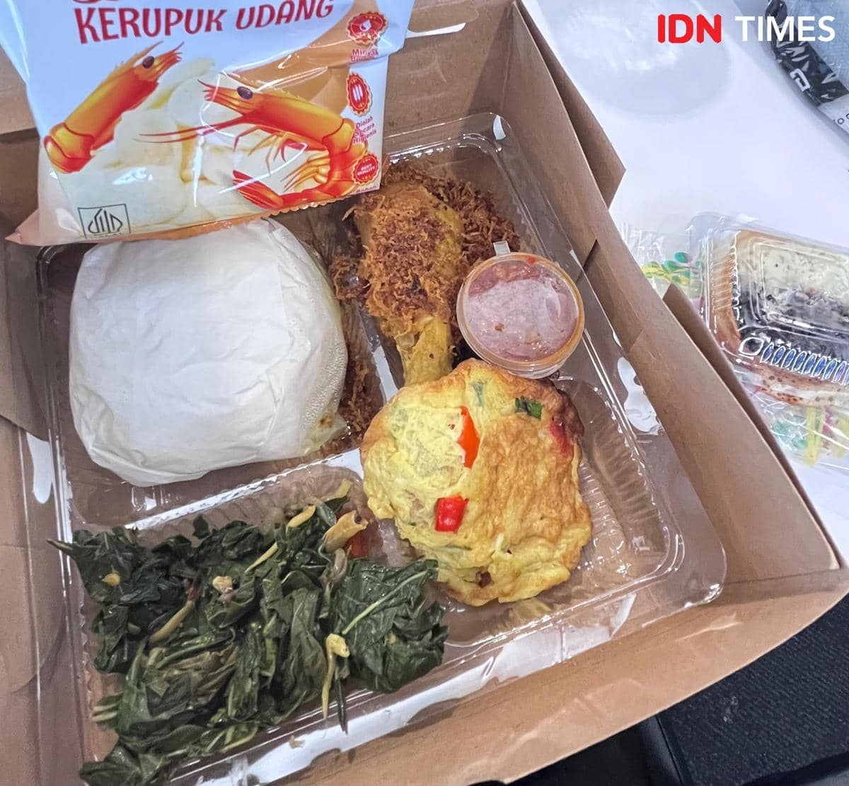 7 Ide Menu Nasi Kotak untuk Sedekah Ramadan, Isinya Lengkap!