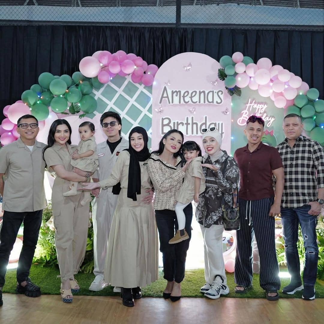 Adu Gaya Geni Faruk vs. Aurel Hermansyah (instagram.com/genifaruk)