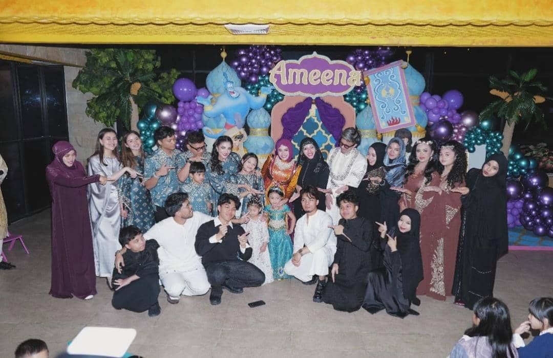 Pesta ulang tahun ke-4 Ameena Atta