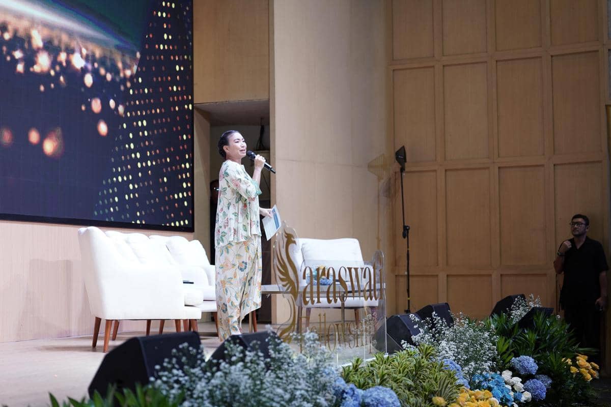 Program mentorship kepemimpinan perempuan yang digagas Rahayu Saraswati Djojohadikusumo Saraswati Fellowship, resmi menggelar wisuda angkatan pertama pada Minggu (22/2/2026). 
