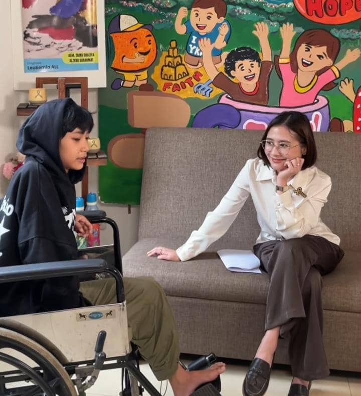 potret Prilly Latuconsina jadi ambassador YKAI