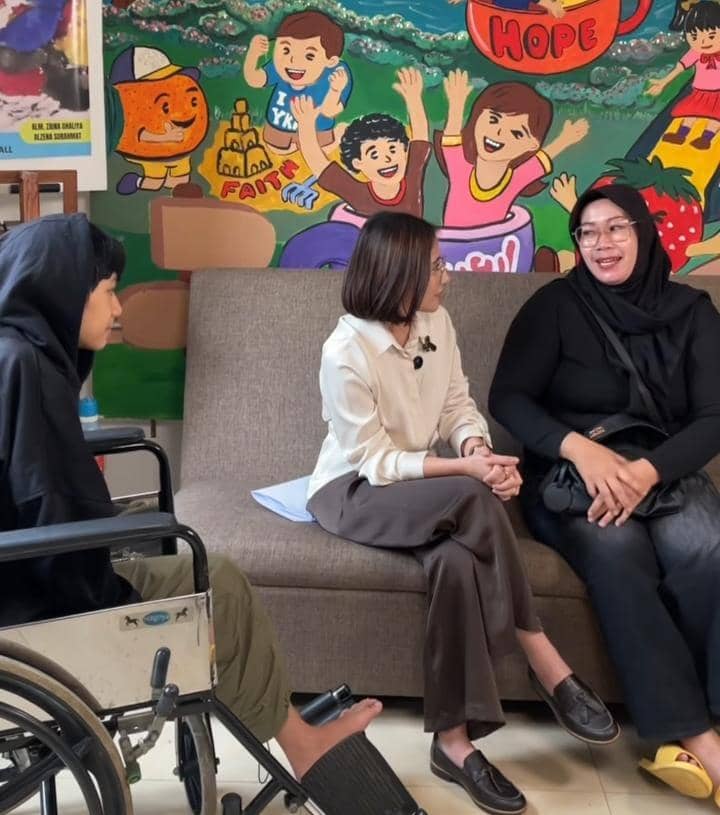 potret Prilly Latuconsina jadi ambassador YKAI