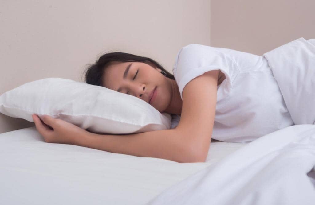 5 Cara Mengatasi Insomnia Akibat Jadwal Tidur Berubah Selama Ramadan