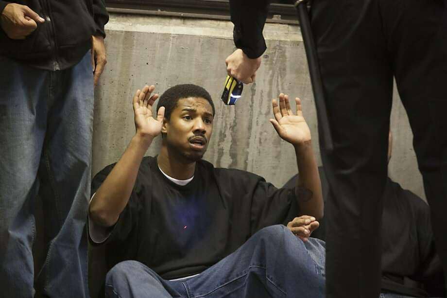 cuplikan adegan dalam film Fruitvale Station (2013)