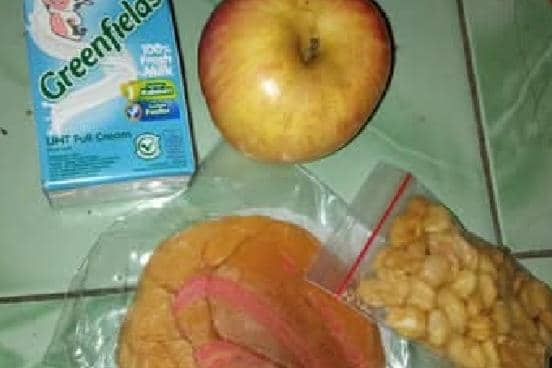 MBG Ramadan hari ke-2 masuk sekolah. IDN Times/Riyanto