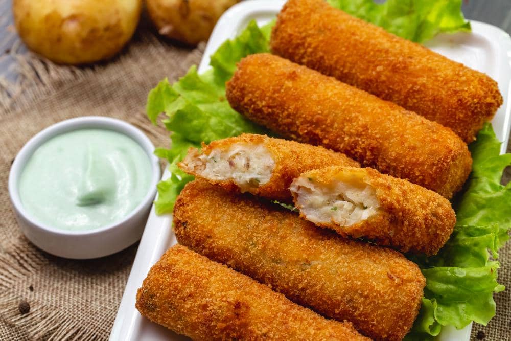 ilustrasi risol gulai ayam