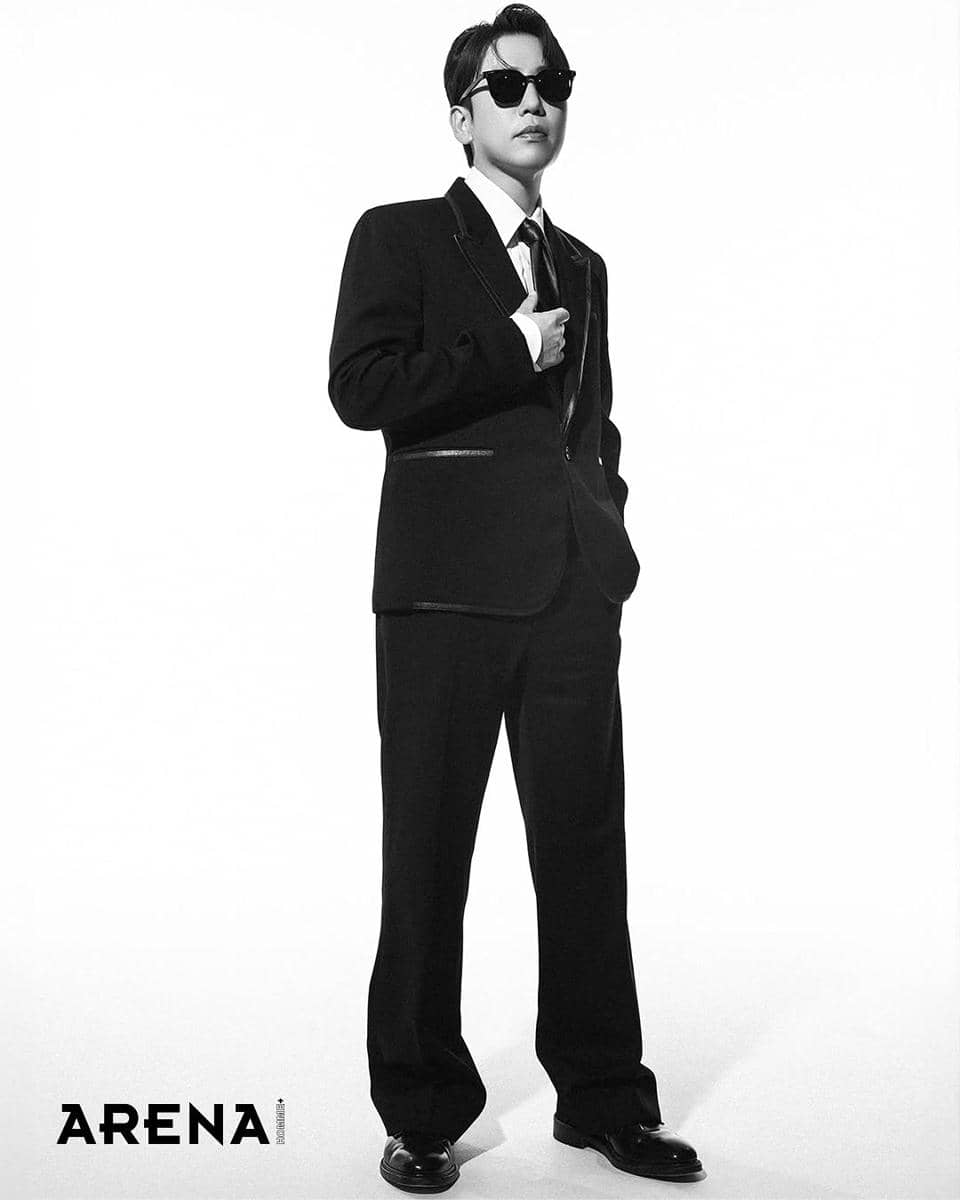 Nam Chang Hee (instagram.com/southwindowsmile)