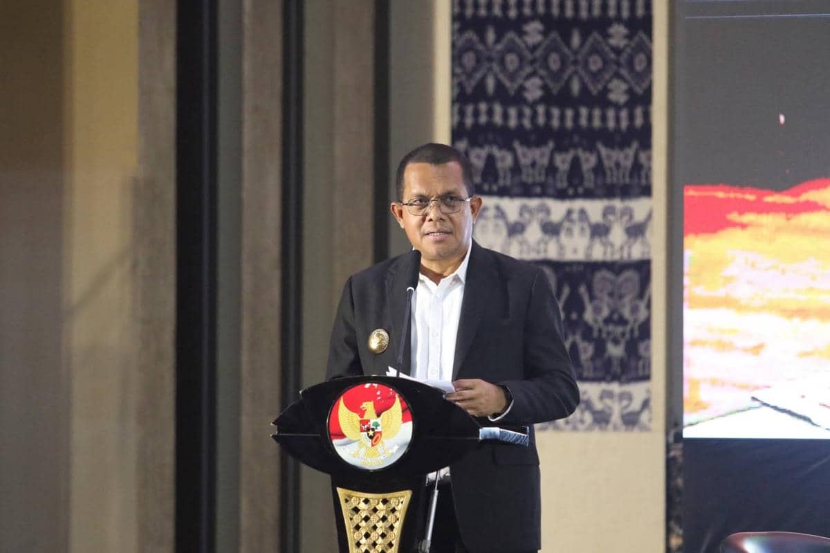 Setahun Memimpin, Gubernur Klaim Kemiskinan Turun dan Ekonomi NTT Melejit