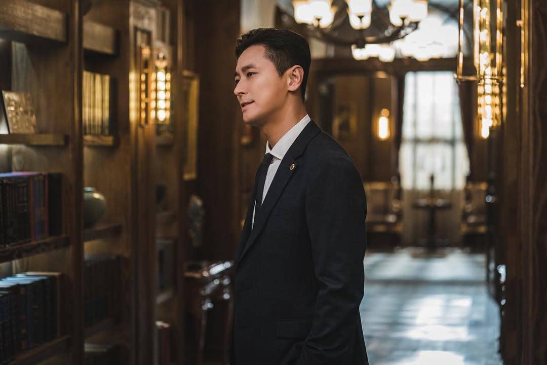 Ju Ji Hoon di drama Hyena