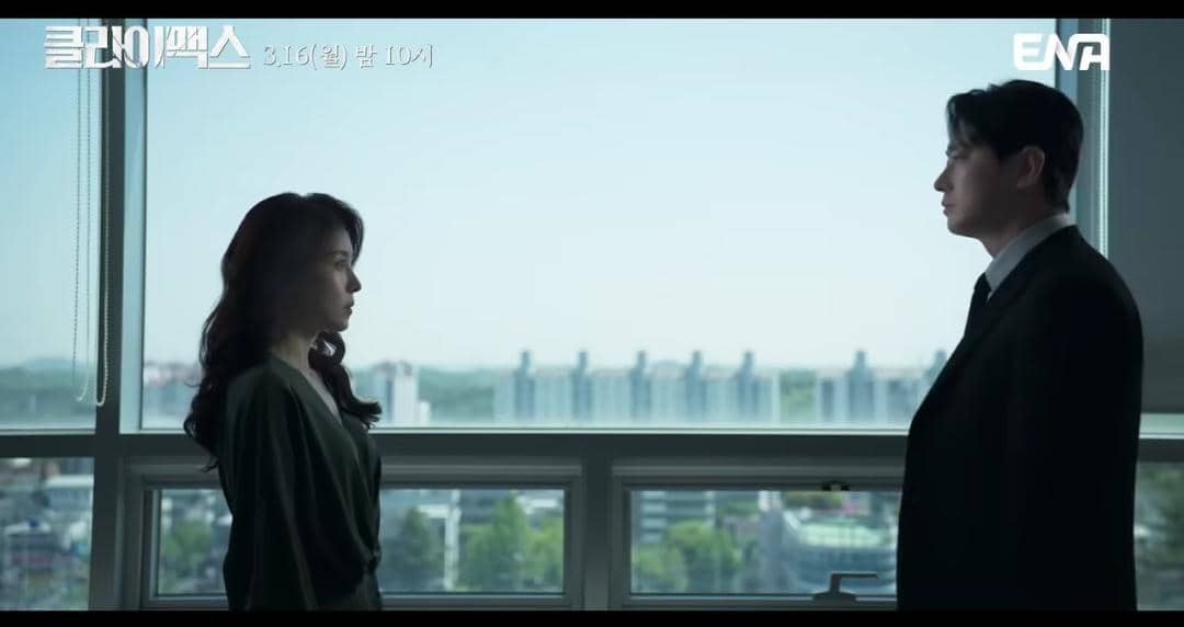 Ha Ji Won dan Ju Ji Hoon di drama Climax