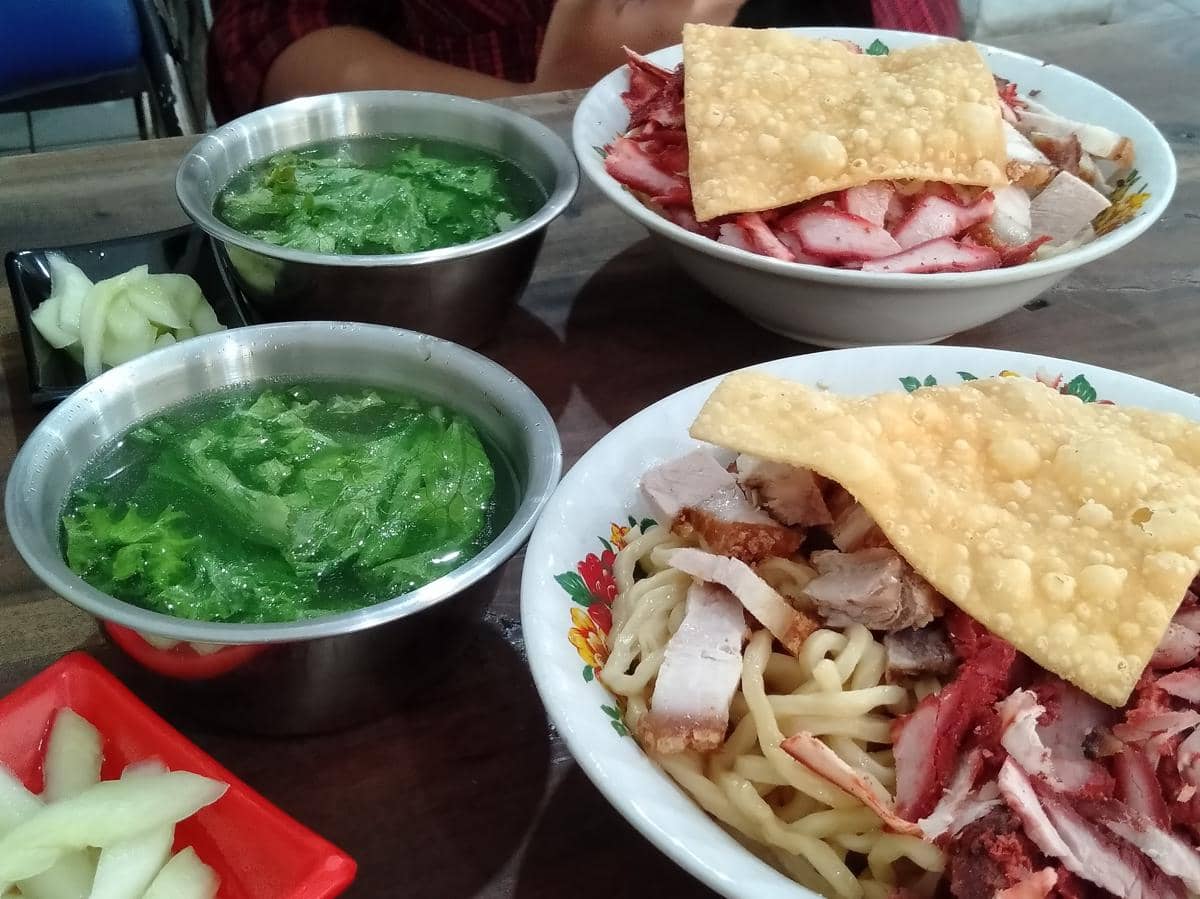 Foto Mie Ujung Pandang Pak Tatung