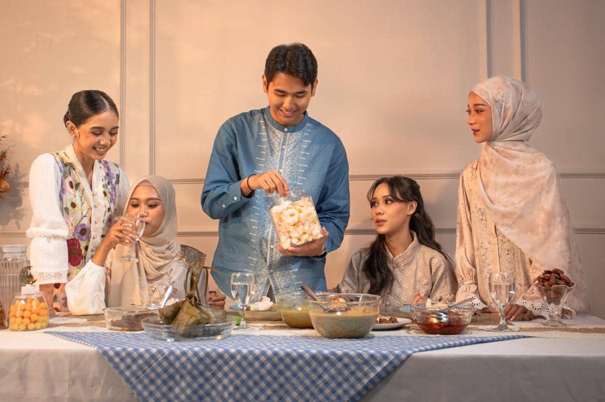 ilustrasi buka puasa