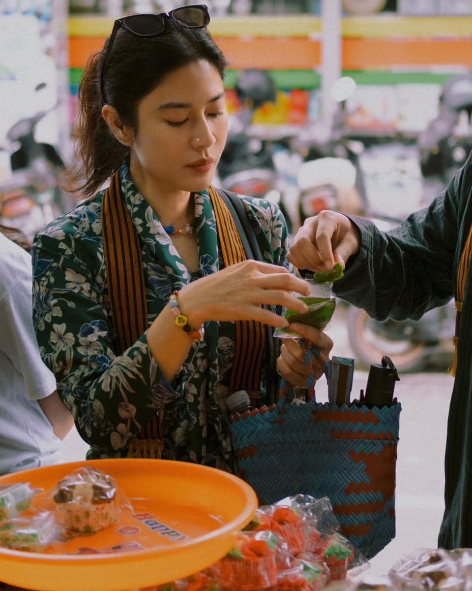 Dian Sastrowardoyo berlibur ke Yogyakarta