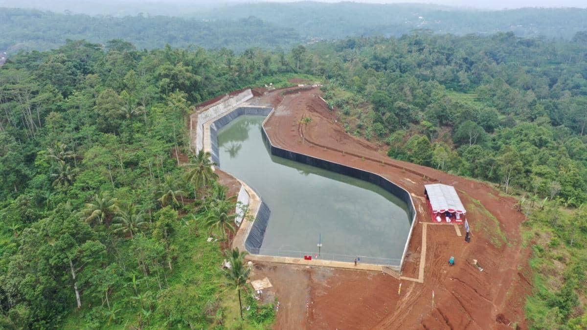 Profil Embung Geblog Temanggung, Akhir Tradisi Pikul Air Sejauh 3 Km