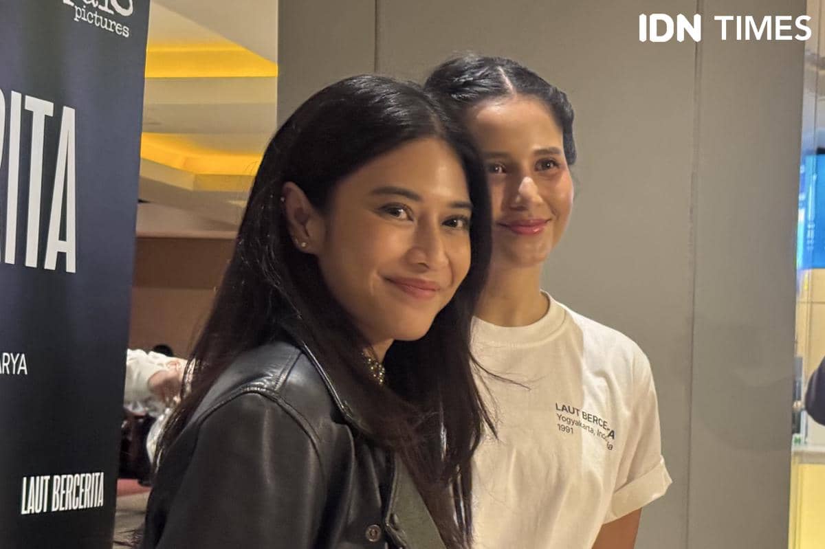 momen konferensi pers Laut Bercerita pada Selasa (24/2/2026)