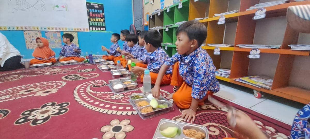 Siswa di Semarang Pilih Tak Konsumsi MBG Ramadan, SPPG Akan Diaudit