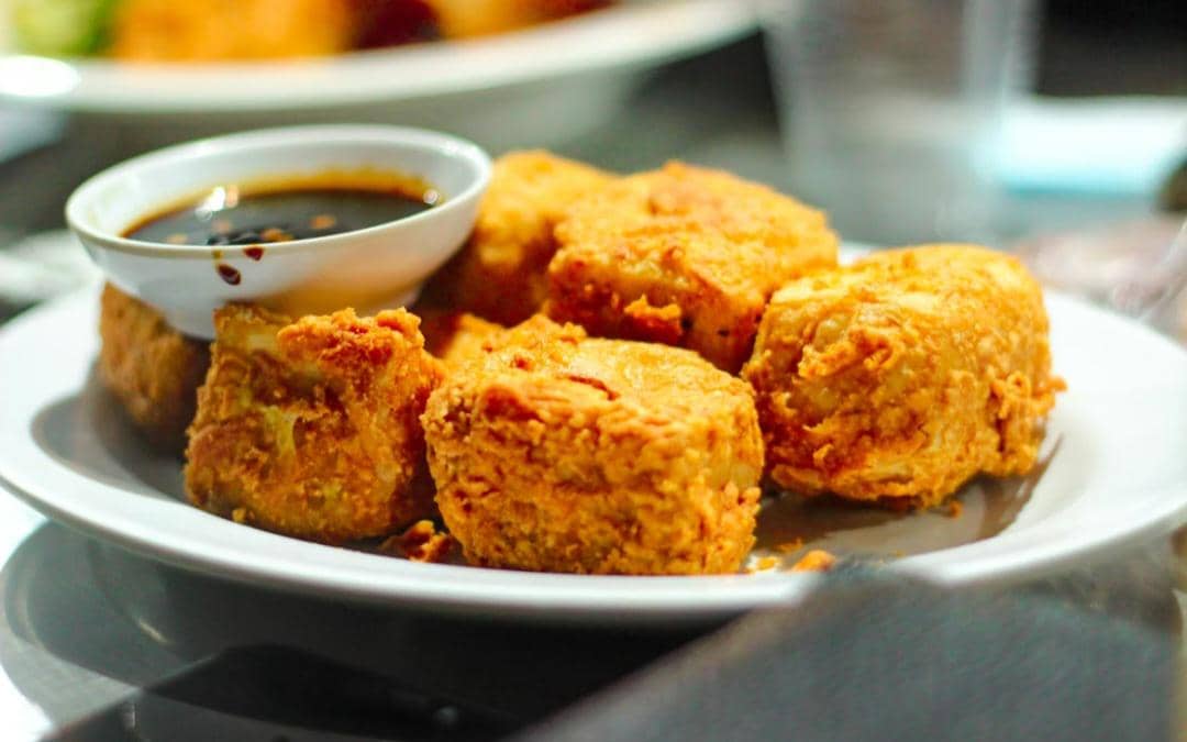 ilustrasi tumis tahu saus tiram