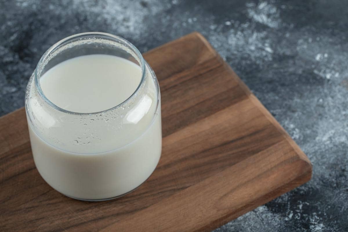 ilustrasi susu oat