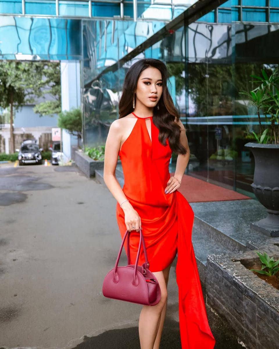 potret Annesha Gladiola, Puteri Indonesia Maluku 2026