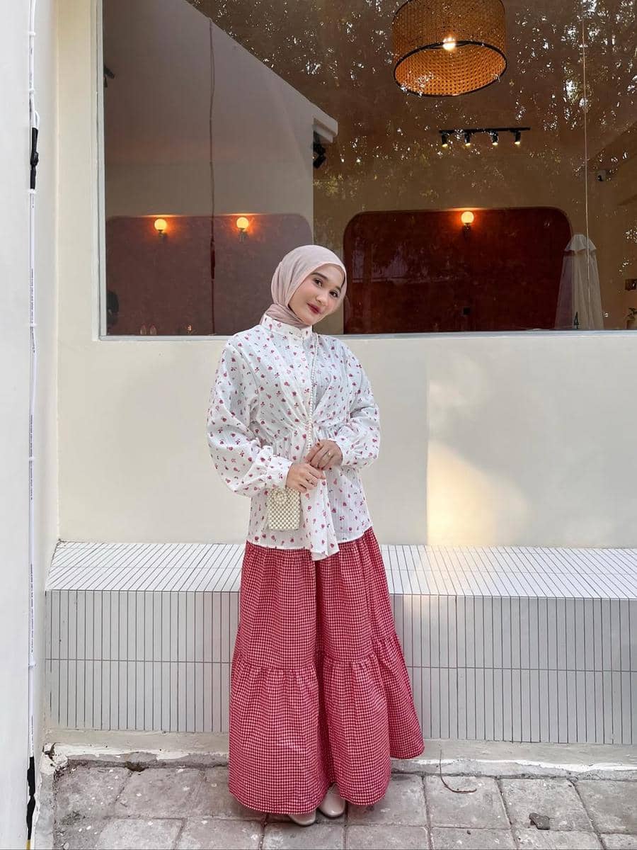 OOTD Bukber Girly ala Cut Indah Sundari