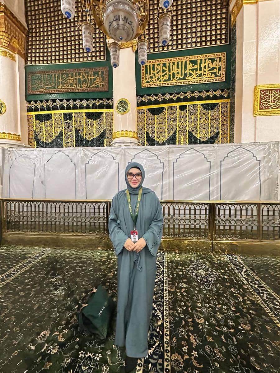 Fitri Carlina pertama kalinya umrah di bulan Ramadan
