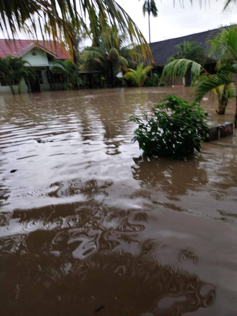 Cuaca Ekstrem, 1.465 KK Terdampak Banjir di Lombok Tengah