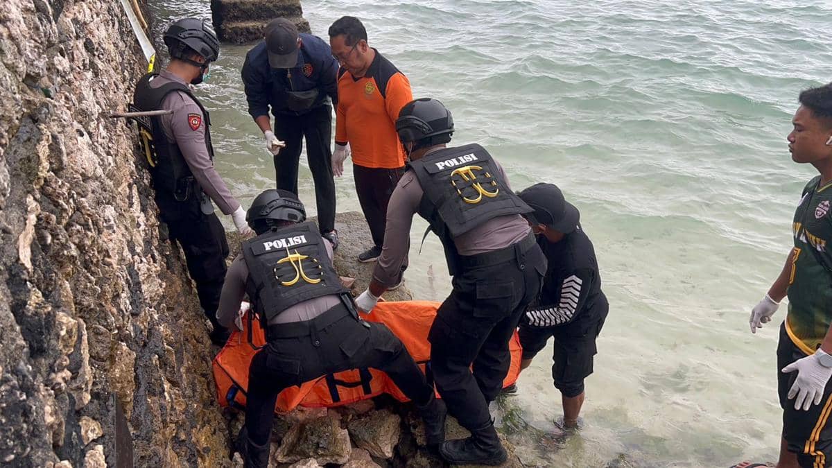 Warga Geger, Kerangka Terdampar di Pesisir Ceningan Nusa Penida